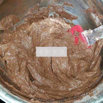 巧克力无比派的做法步骤6