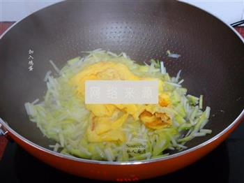 韭黄炒蛋的做法步骤8