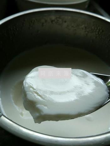 芒果布丁酸奶的做法步骤2