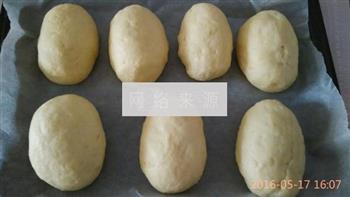 卡仕达酱土豆肉松面包的做法步骤9