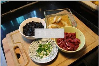 虾干牛肉紫菜汤的做法步骤2