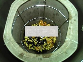 核桃黑米豆浆的做法图解4