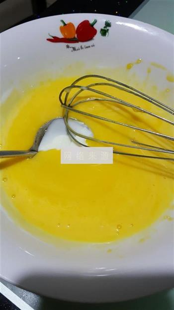 芒果酸奶蛋糕的做法步骤2
