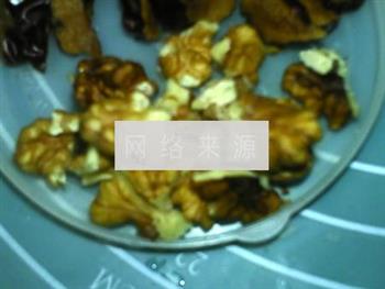 燕麦核桃红枣豆浆的做法图解4