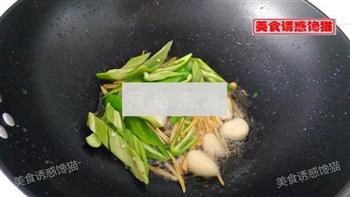 金昌鱼焖豆腐的做法步骤7