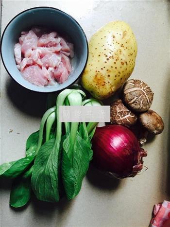 香菇土豆焖饭的做法步骤2