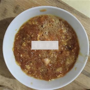 香菇青菜虾肉水饺的做法步骤2