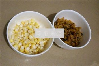 海鲜玉米粥的做法步骤2