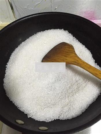 盐焗鹌鹑蛋的做法步骤1