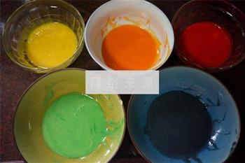 五色彩虹蛋糕的做法步骤4