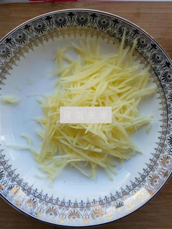 芹菜土豆丝汤的做法图解2