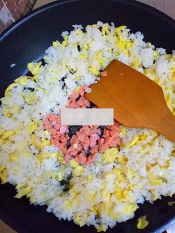 青椒火腿蛋炒饭的做法步骤5