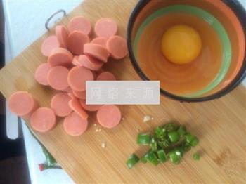 火腿蛋炒饭的做法步骤1