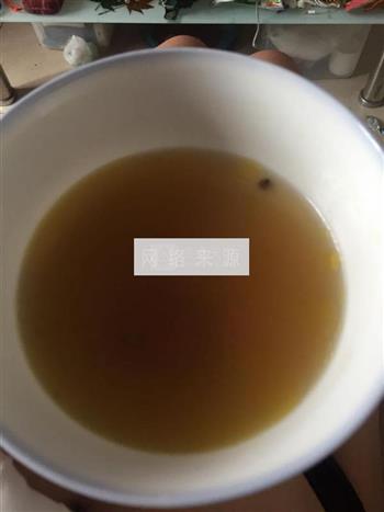 茶树菇柴鸡汤的做法步骤7