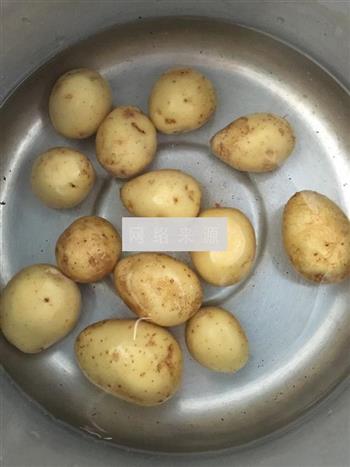孜然排骨烤土豆的做法步骤5
