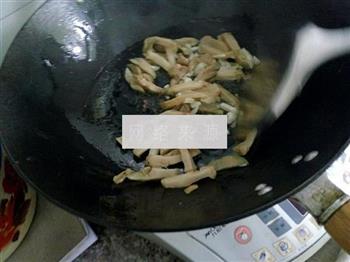 榨菜炒青椒火腿肠的做法图解11