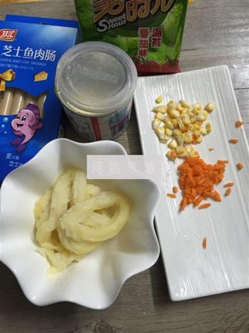 土豆紫菜卷的做法步骤2