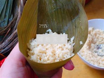 广式枧水粽的做法步骤6