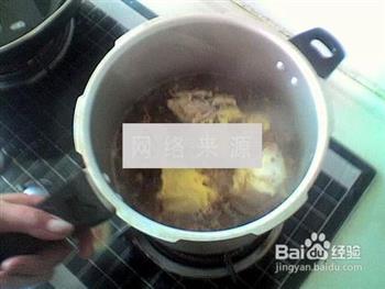 黄焖鸡米饭的做法图解3