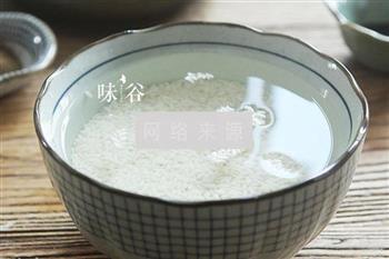 广式咸肉粽的做法步骤2