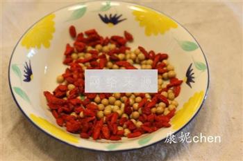 红枣枸杞豆浆的做法图解3