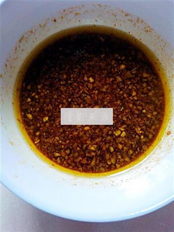油爆蒜蓉紫长茄的做法步骤7