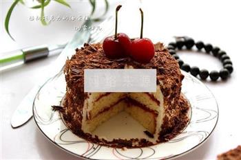 樱桃巧克力奶油蛋糕的做法步骤14