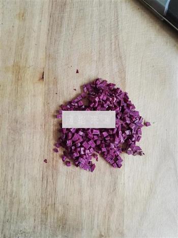 手擀紫薯面的做法步骤2