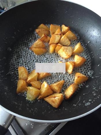拔丝红薯的做法步骤6