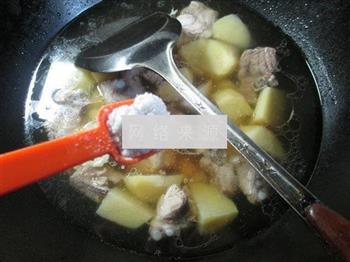 土豆烧排骨的做法步骤6