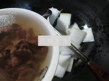 笋干菜牛肉冬瓜汤的做法图解3