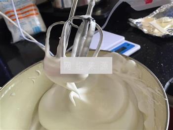 酸奶榴莲蛋糕的做法步骤7