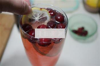 蔓越莓苏打泡饮的做法图解6