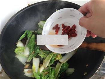 清炒小白菜的做法步骤10