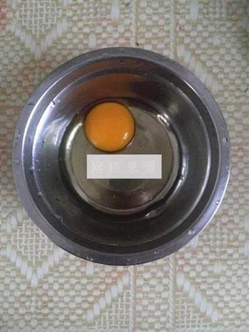 火腿肠鸡蛋煎饼的做法步骤2