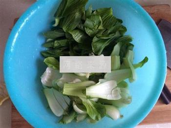 白玉菇炒青菜的做法图解2