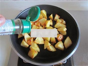 孜然土豆的做法步骤5