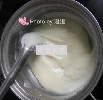 炸鲜奶的做法步骤2