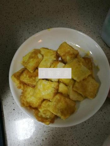 黄金锅贴豆腐的做法步骤5