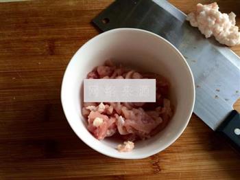 青椒榨菜炒肉丝的做法步骤3