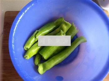 青椒榨菜炒肉丝的做法图解5