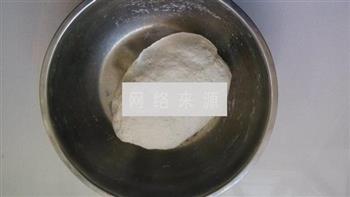 皮糯麦香的烫面蒸饺的做法步骤2