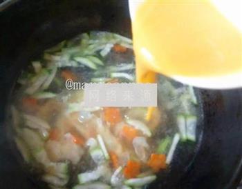 瓠瓜胡萝卜鸡蛋汤的做法步骤5