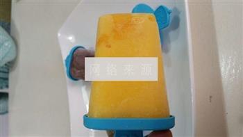 芒果酸奶冰棍儿的做法步骤3