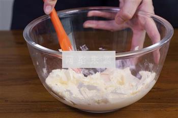 酸奶冻芝士蛋糕的做法步骤2