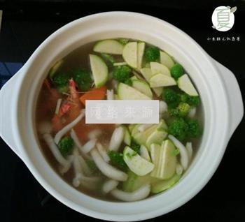营养杂蔬汤的做法步骤7