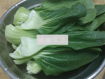 清炒小白菜的做法步骤2