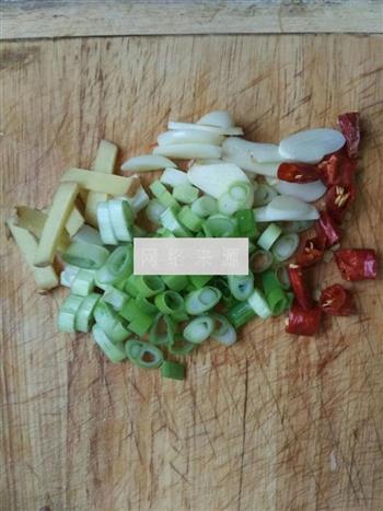 土豆炒豆角的做法步骤2