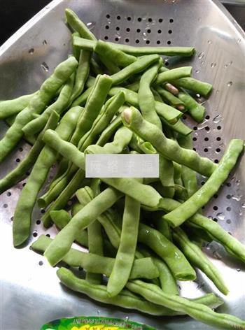 川味干煸四季豆的做法步骤1