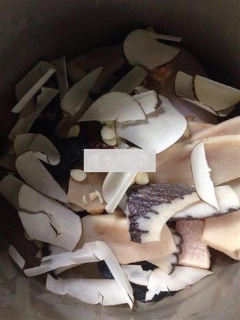 海螺椰片煲鸡汤的做法图解4